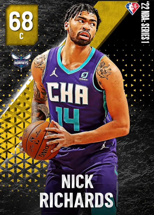 (GOLD) Nick Richards (68 OVR)