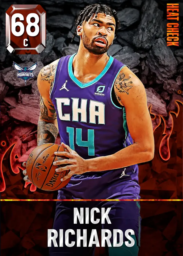 (GOLD) Nick Richards (68 OVR)